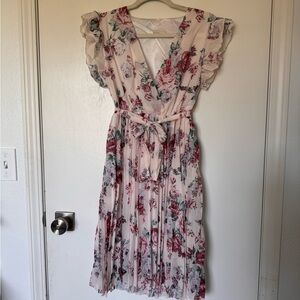 Floral Pleated V-Neck Midi Dress - Blush Floral New in the Bag